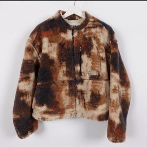 The North Face Women's Jacquard Extreme Pile 2 Full Zip Fleece Warm Gravel print